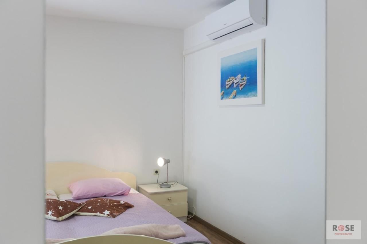 Laureta Apartment
