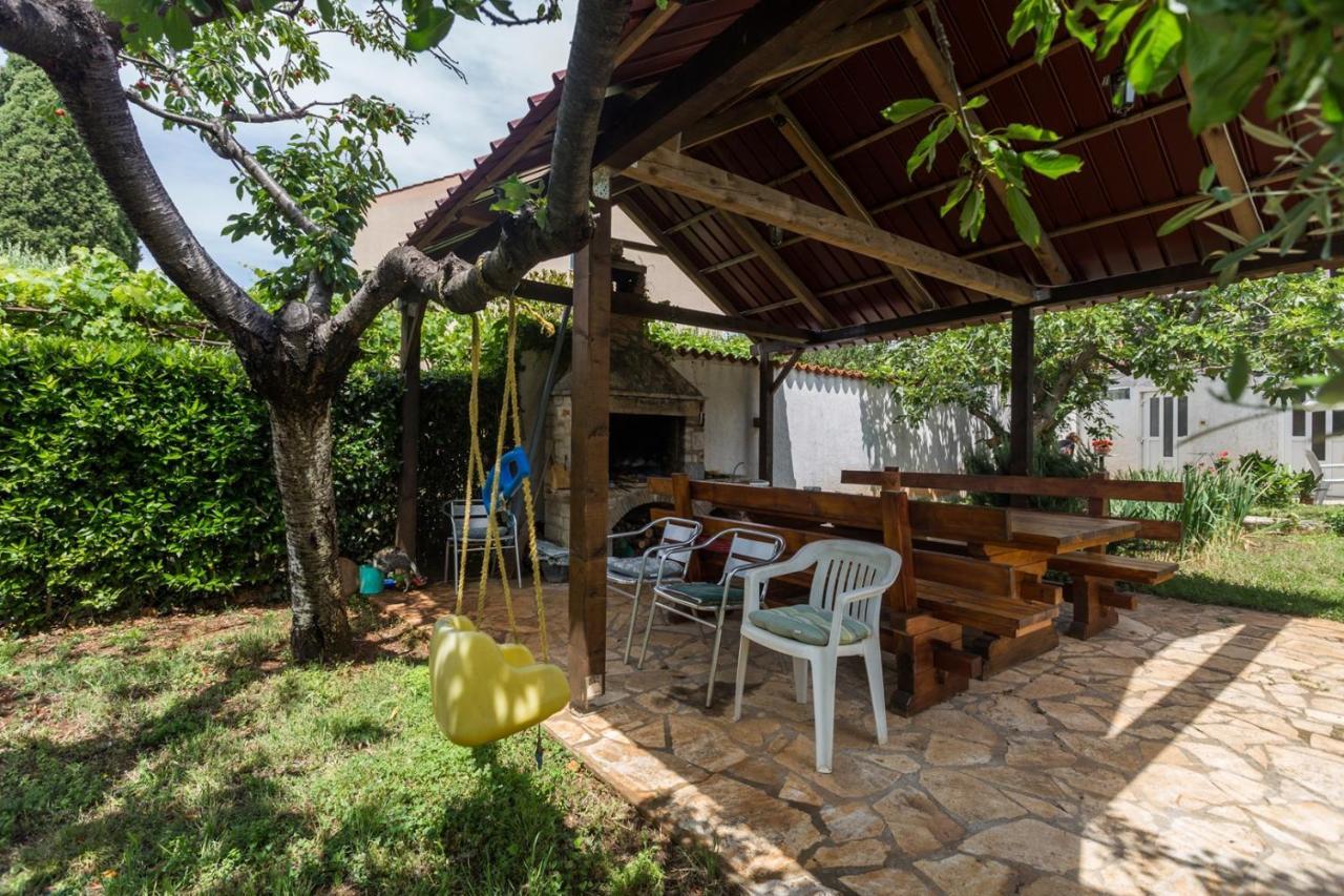 Laureta Apartment